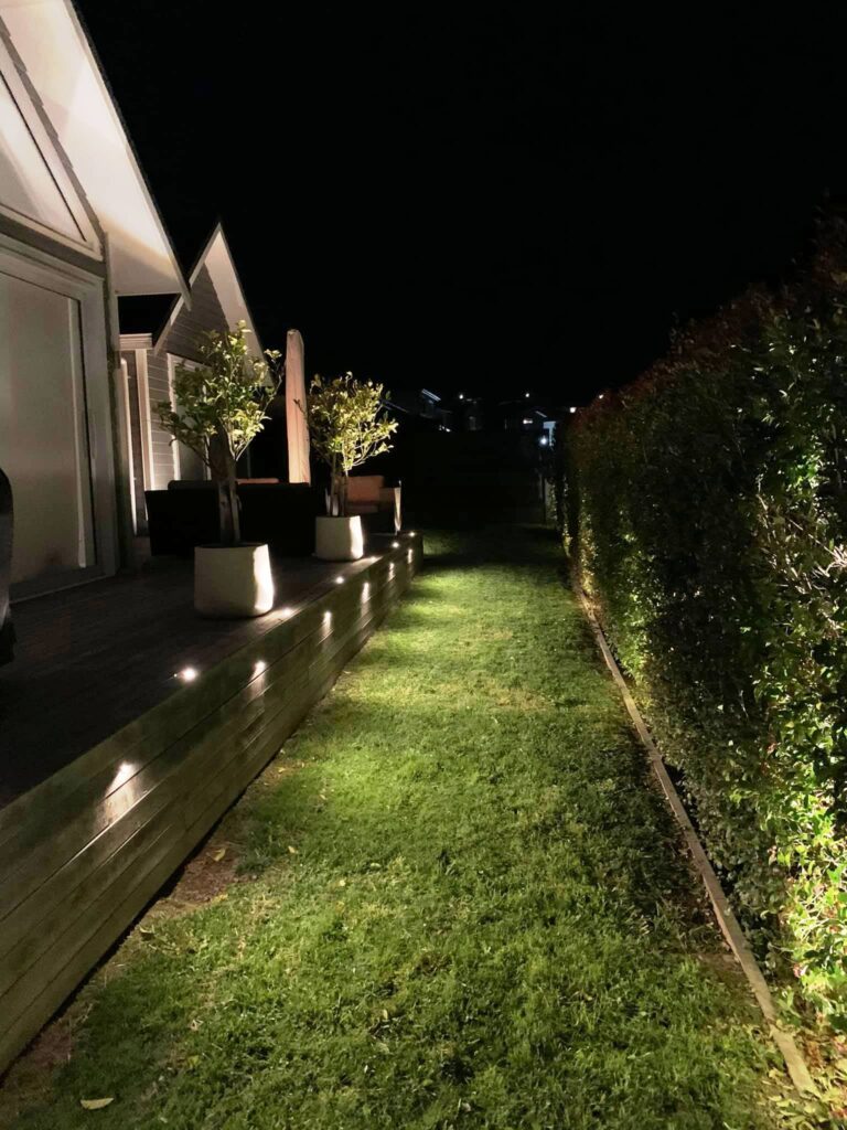 Outdoor lighting setup